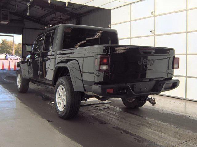 used 2023 Jeep Gladiator car, priced at $29,071
