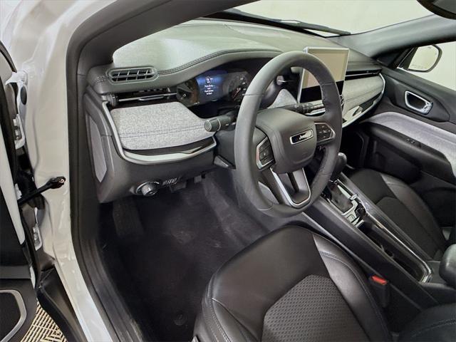 used 2023 Jeep Compass car, priced at $22,085