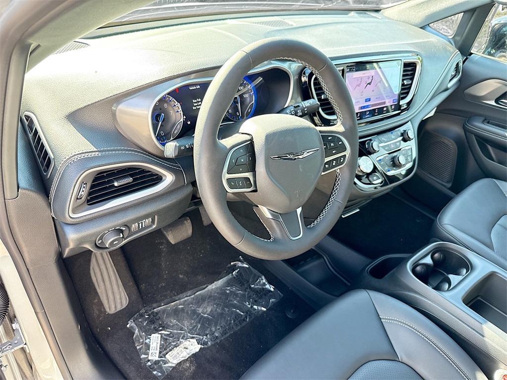 new 2026 Chrysler Pacifica car, priced at $37,563