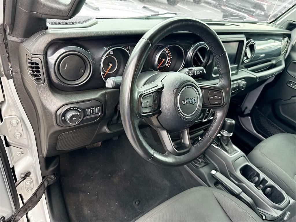used 2022 Jeep Wrangler Unlimited car, priced at $28,396