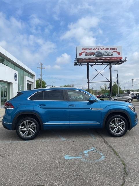 new 2024 Volkswagen Atlas Cross Sport car, priced at $46,946