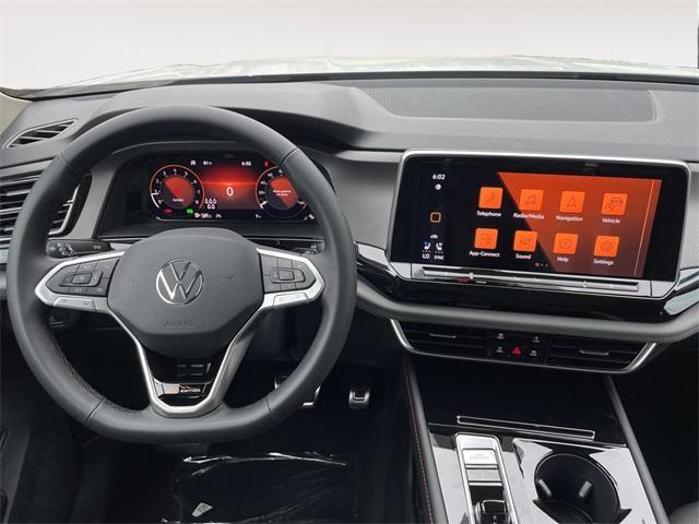 new 2024 Volkswagen Atlas car, priced at $45,430