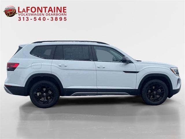 new 2025 Volkswagen Atlas car, priced at $45,163