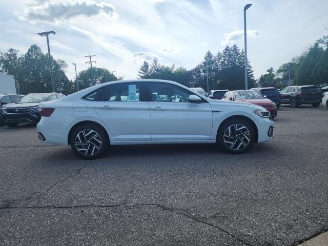 new 2024 Volkswagen Jetta car, priced at $28,024