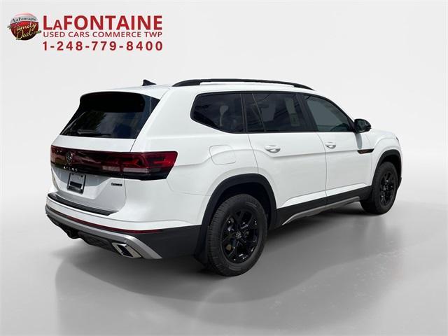 new 2024 Volkswagen Atlas car, priced at $45,187