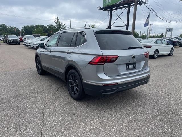 new 2024 Volkswagen Tiguan car, priced at $32,817