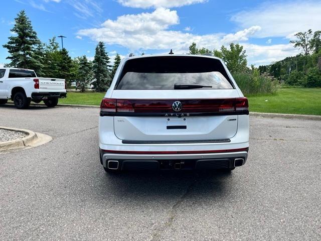 new 2024 Volkswagen Atlas car, priced at $49,835