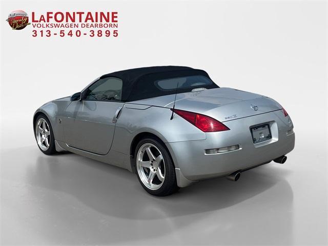 used 2005 Nissan 350Z car, priced at $10,000