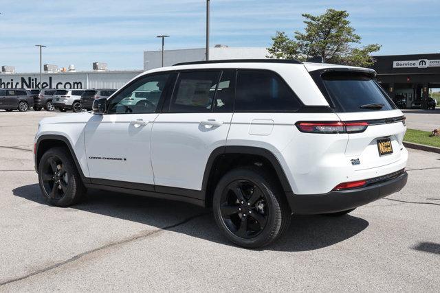 new 2024 Jeep Grand Cherokee car, priced at $41,158