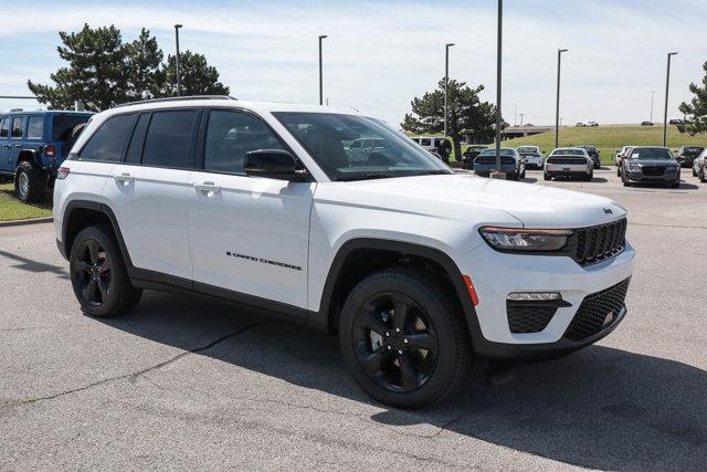 new 2024 Jeep Grand Cherokee car, priced at $41,158