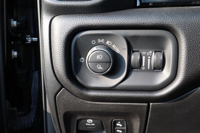 new 2025 Ram 1500 car, priced at $57,992