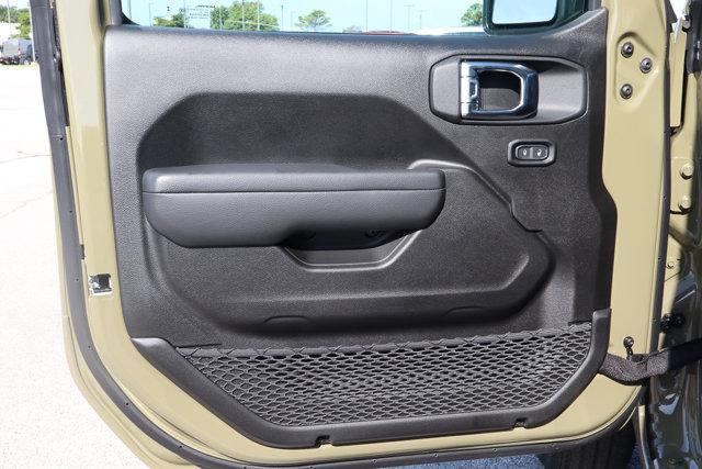new 2025 Jeep Wrangler car, priced at $39,245