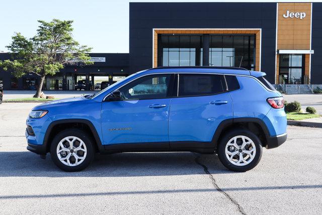 new 2025 Jeep Compass car, priced at $30,988