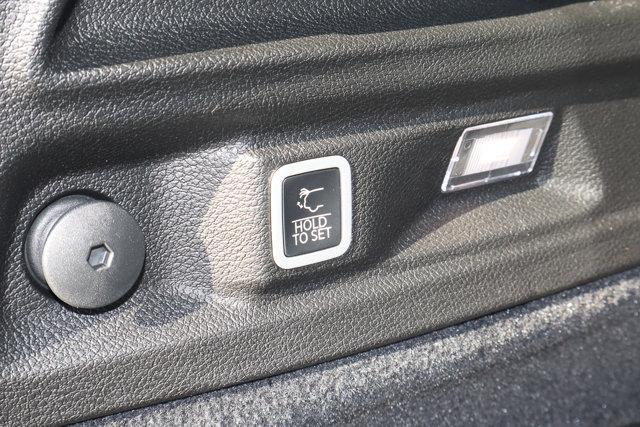 new 2025 Jeep Grand Cherokee L car, priced at $62,401