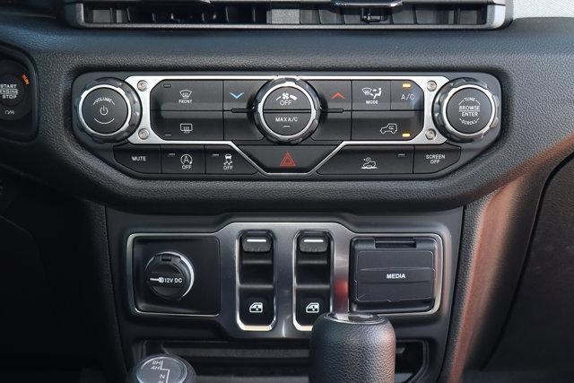 new 2025 Jeep Wrangler car, priced at $34,988