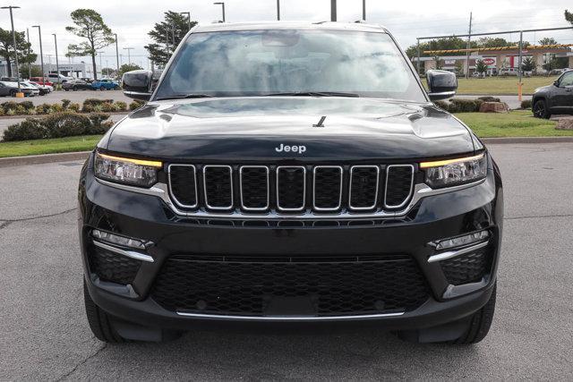 new 2025 Jeep Grand Cherokee car, priced at $49,751