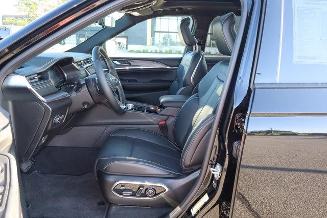 new 2025 Jeep Grand Cherokee car, priced at $60,903
