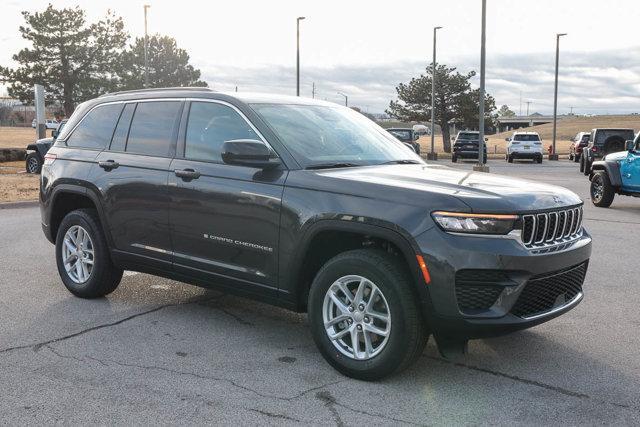 new 2025 Jeep Grand Cherokee car, priced at $35,238