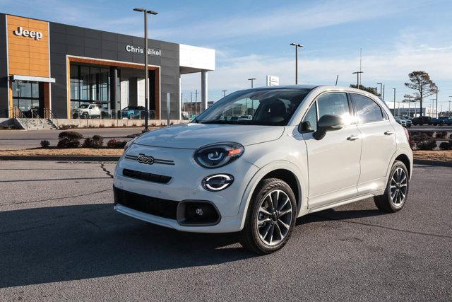 new 2023 FIAT 500X car, priced at $24,988