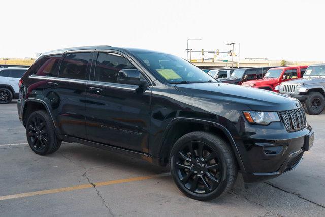 used 2022 Jeep Grand Cherokee WK car, priced at $25,988