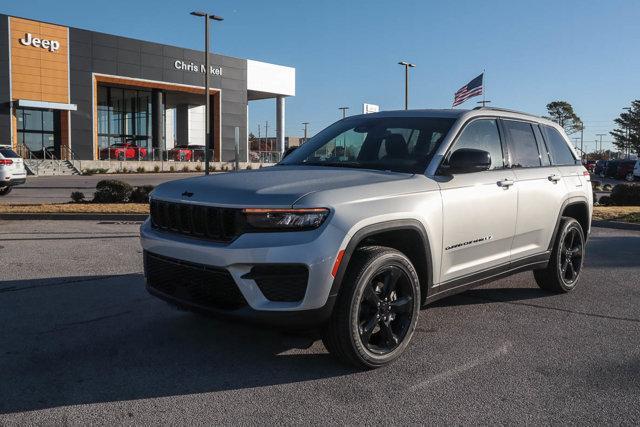 new 2024 Jeep Grand Cherokee car, priced at $40,368