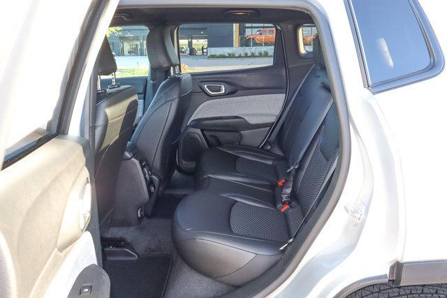 new 2025 Jeep Compass car, priced at $27,988