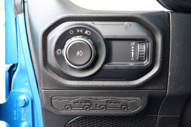new 2025 Jeep Wrangler car, priced at $33,307