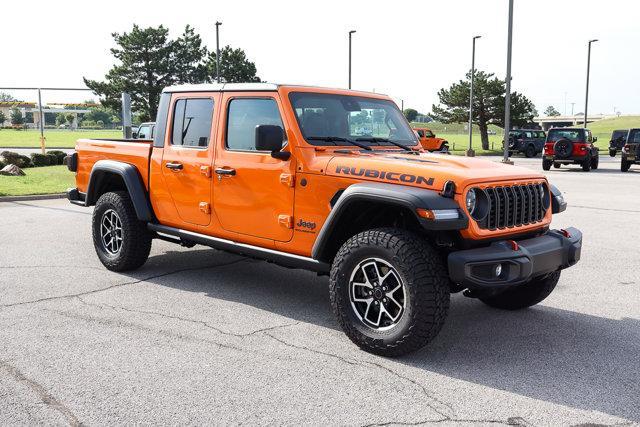 new 2025 Jeep Gladiator car, priced at $49,571