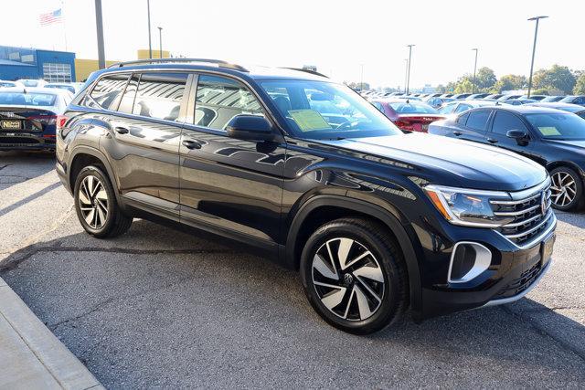 used 2025 Volkswagen Atlas car, priced at $35,988