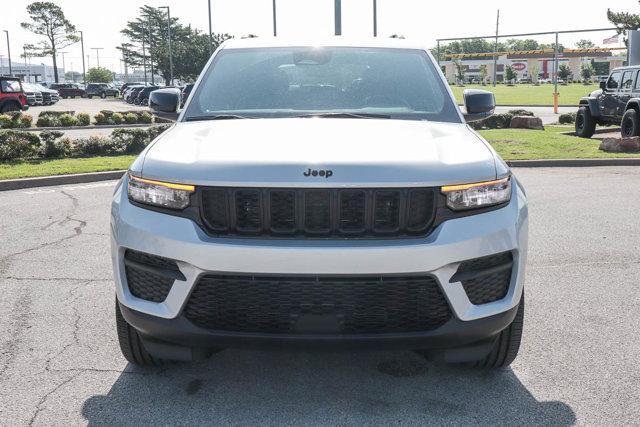 new 2024 Jeep Grand Cherokee car, priced at $40,837