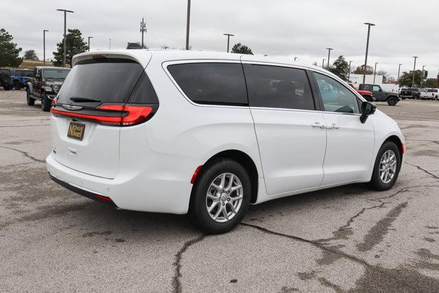 new 2026 Chrysler Pacifica car, priced at $44,219