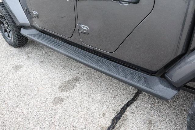 new 2025 Jeep Gladiator car, priced at $46,698