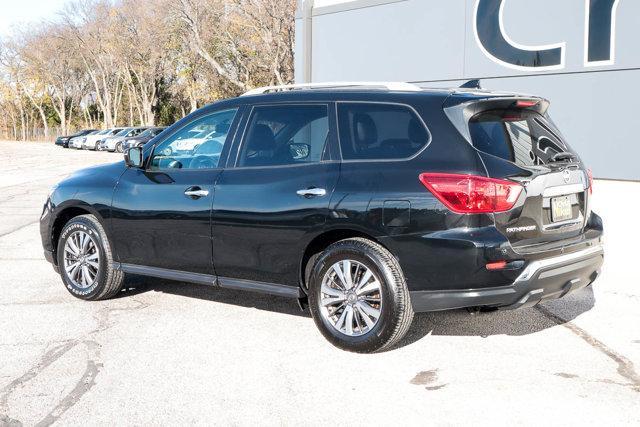 used 2020 Nissan Pathfinder car, priced at $21,488