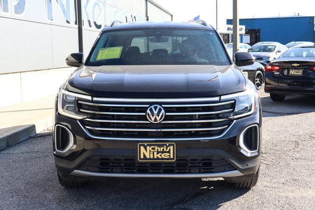 used 2025 Volkswagen Atlas car, priced at $32,588