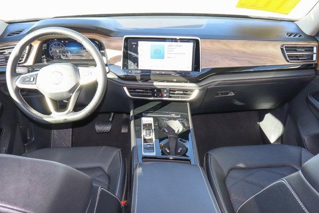 used 2025 Volkswagen Atlas car, priced at $32,588