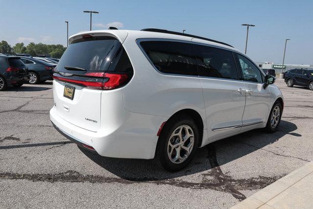 used 2023 Chrysler Pacifica car, priced at $33,488