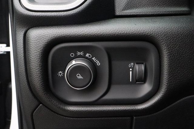 new 2025 Ram 1500 car, priced at $39,960