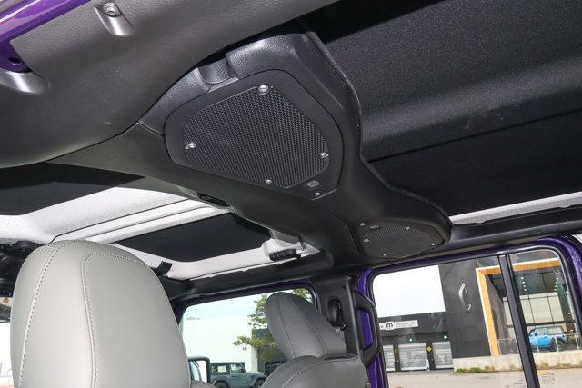 new 2026 Jeep Gladiator car, priced at $65,478