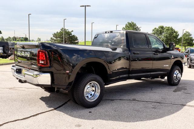 new 2025 Ram 3500 car, priced at $71,671