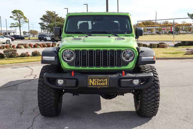 new 2025 Jeep Gladiator car, priced at $75,529