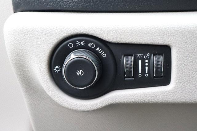 used 2020 Chrysler Pacifica car, priced at $15,449