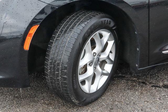 used 2020 Chrysler Pacifica car, priced at $15,449