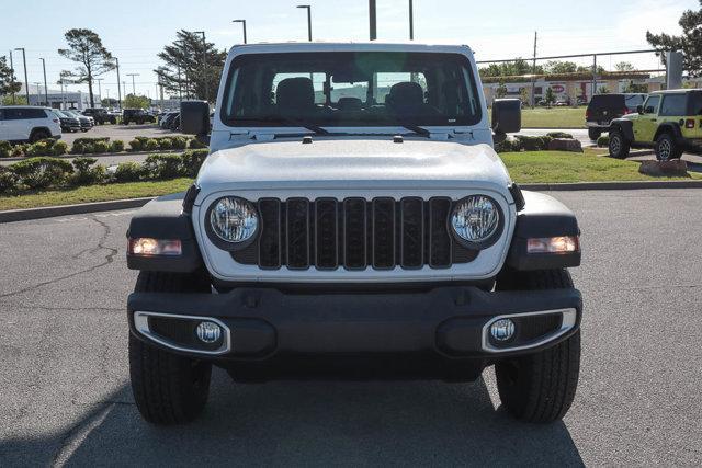 new 2024 Jeep Gladiator car, priced at $35,388