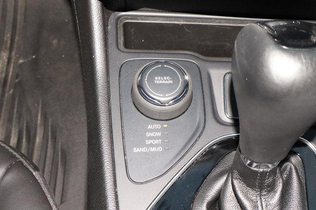 used 2021 Jeep Cherokee car, priced at $21,478