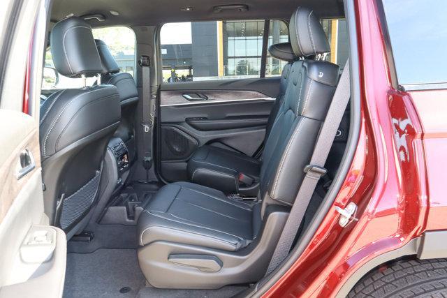 new 2025 Jeep Grand Cherokee L car, priced at $47,644