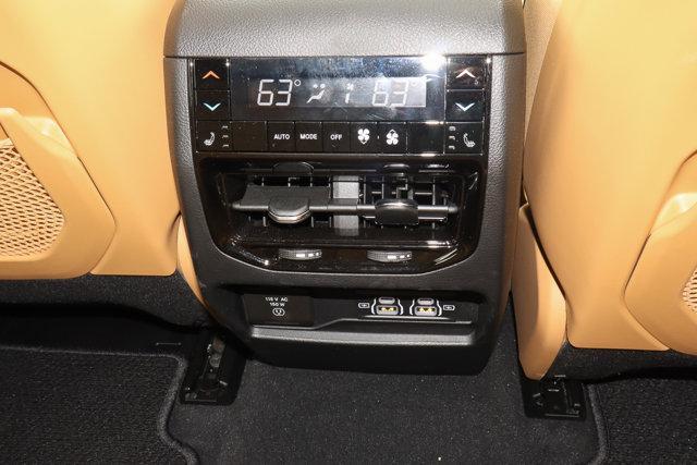 new 2025 Jeep Grand Cherokee car, priced at $51,572