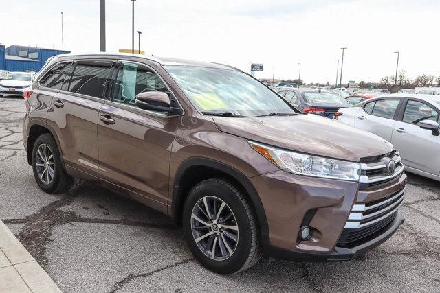 used 2018 Toyota Highlander car, priced at $19,949