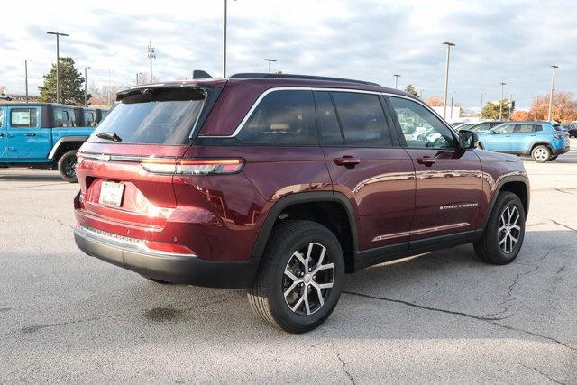 new 2025 Jeep Grand Cherokee car, priced at $45,708