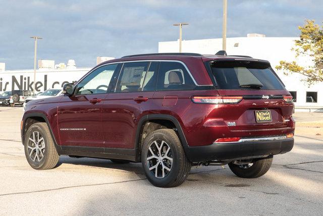 new 2025 Jeep Grand Cherokee car, priced at $45,708