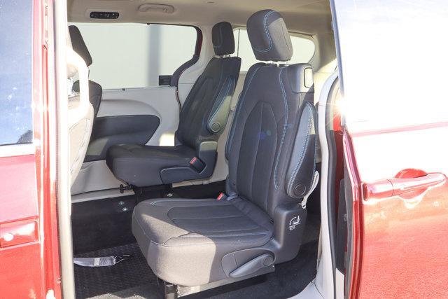 used 2021 Chrysler Pacifica car, priced at $38,988